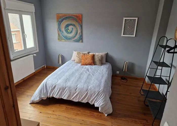 Maison Familiale * Dunkirk